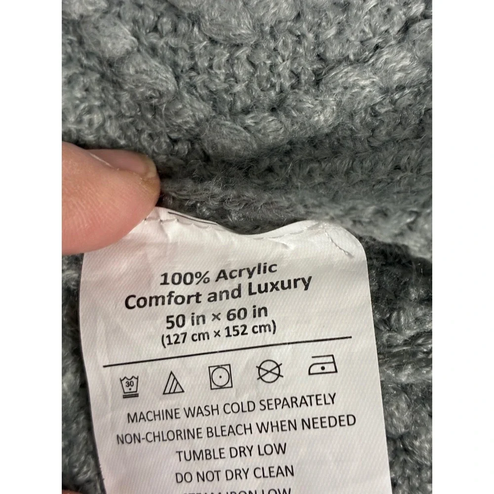 Comfort and Luxury Gray Chevron Knit Fringe Throw Blanket 50x60 Soft‎ Acrylic